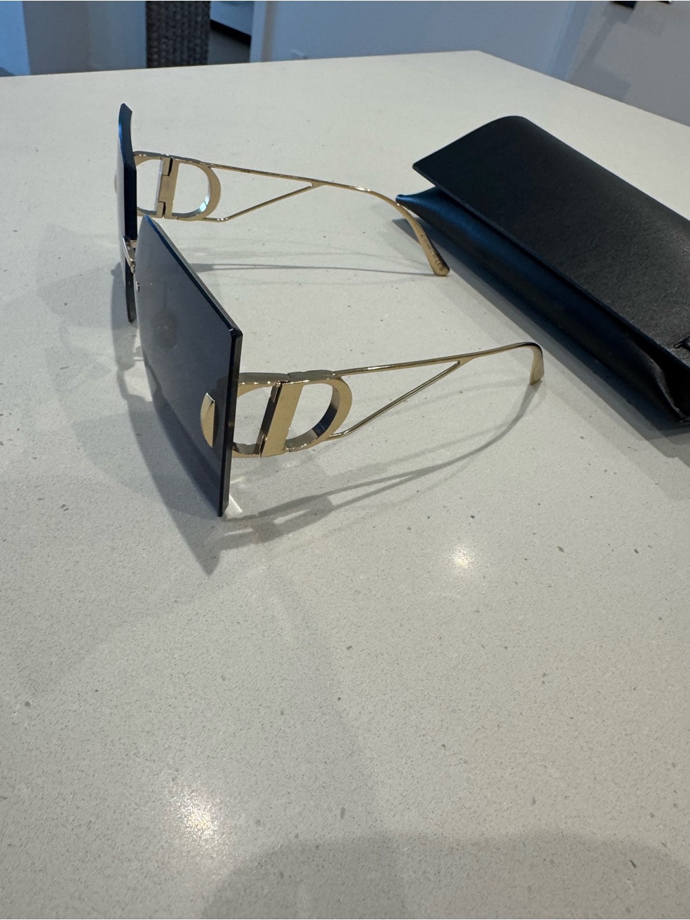 Dior Rimless Sunglasses with Gold Frame - Picture 6 of 7